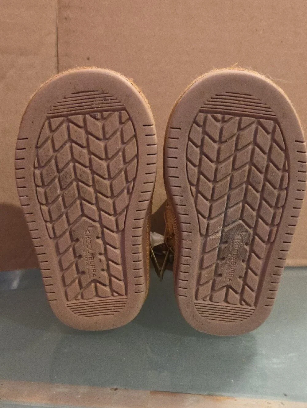 Koolaburra Kids Tan Suede Shearling-Trim Side Zip Boots Toddler Size 5